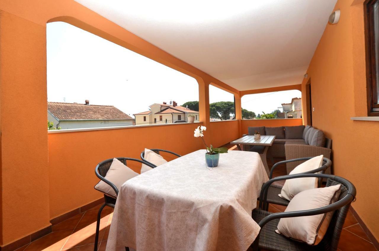 شقة Casa Sol Maris Novigrad Istria المظهر الخارجي الصورة